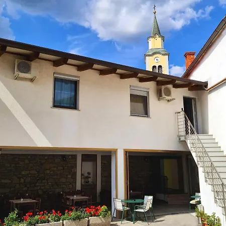 Restaurant & Getaway Pri Kobalu Apartment Vipava