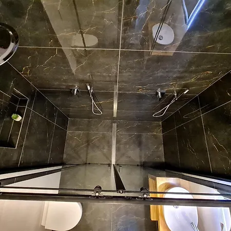 Restaurant & Getaway Pri Kobalu 비파바