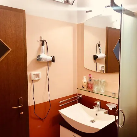 Restaurant & Getaway Pri Kobalu Apartman Vipava